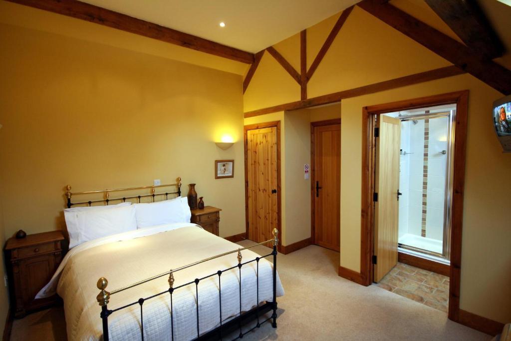 Upper Neatham Mill Bed & Breakfast Alton  Room photo