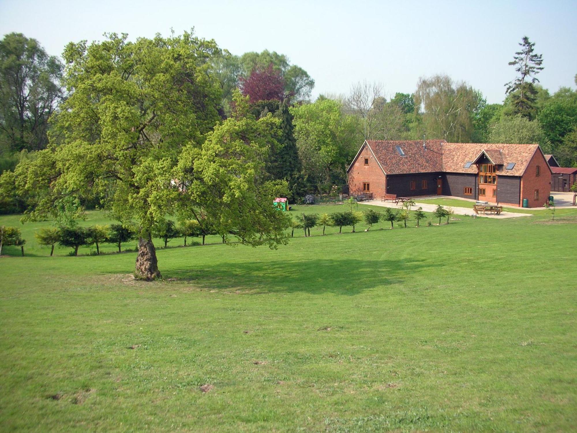 Upper Neatham Mill Bed & Breakfast Alton  Exterior photo